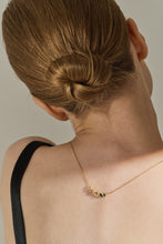 Load image into Gallery viewer, Naia Sapphire Sapphire Cluster Necklace